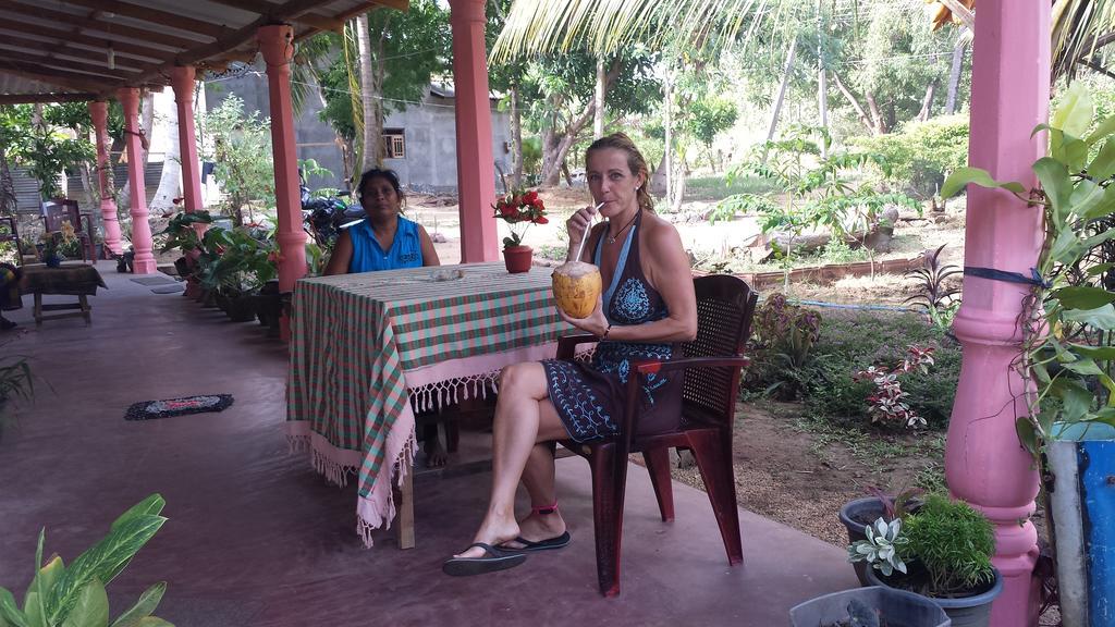 Sigiri Picaso Home Stay Sigiriya Exterior photo